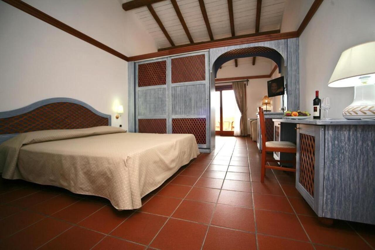 Hotel Palumbalza Porto Rotondo Δωμάτιο φωτογραφία